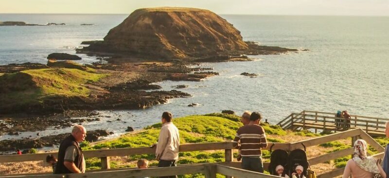 Melbourne: Healesville Sanctuary & Phillip Island Tour - FAQ
