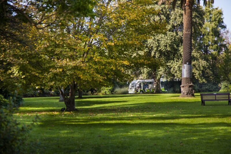 Melbourne: Melbourne Gardens Explorer Minibus Tour - Key Points