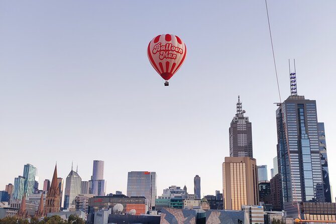 Melbourne Premium Balloon Flight plus 5-Star champagne breakfast - Who Would Love This Experience?