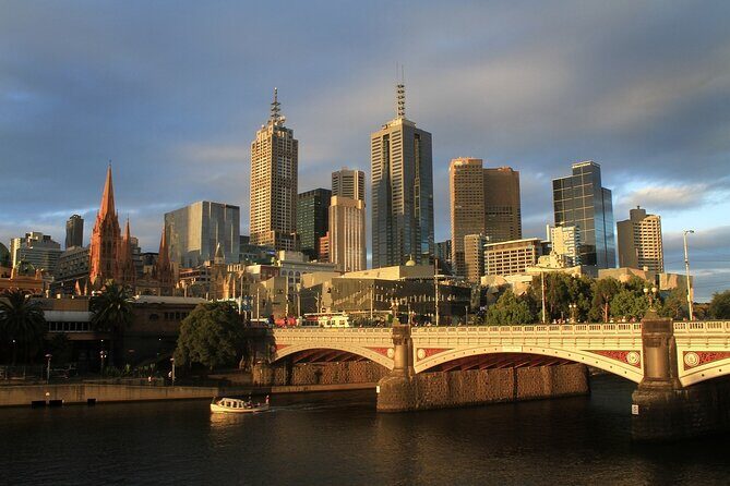 Melbourne Private Custom Walking Tour with A Guide (Private tour) - The Sum Up