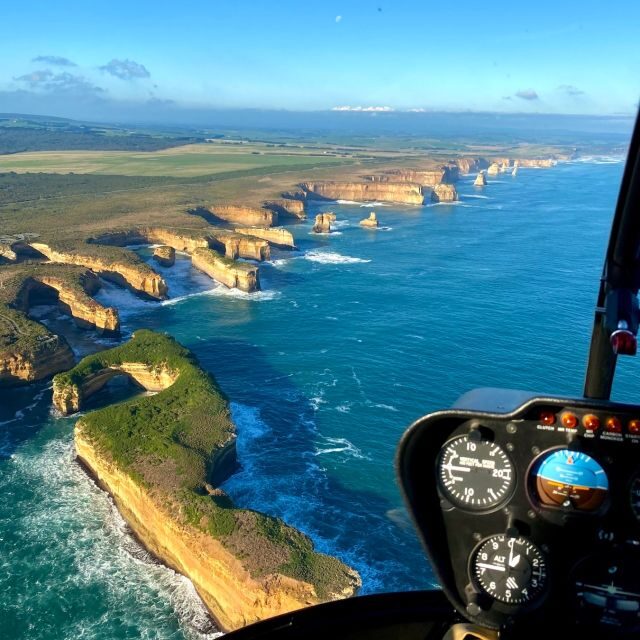 Melbourne: Private Helicopter Flight to the 12 Apostles - A Closer Look at the Experience