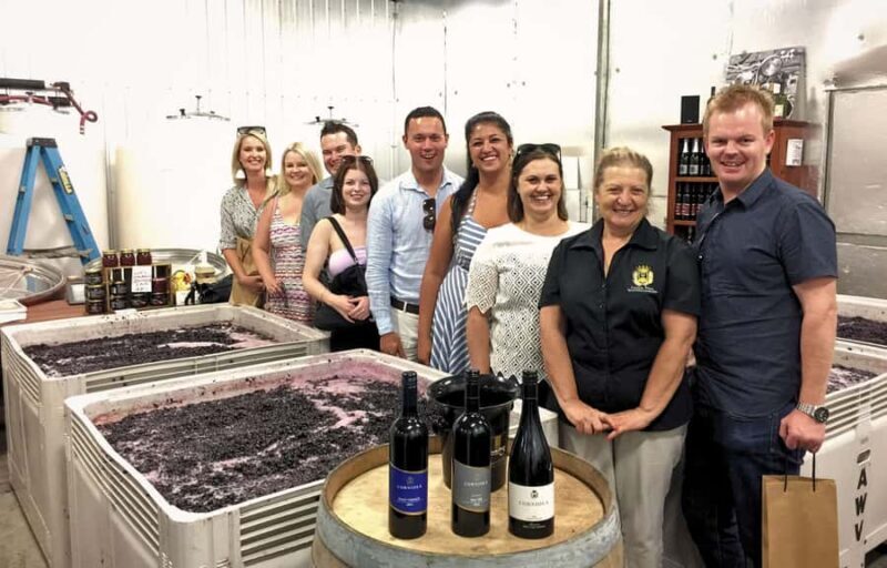 Melbourne: Relaxed Half-Day Yarra Valley Wine Tour - Melbourne: Relaxed Half-Day Yarra Valley Wine Tour