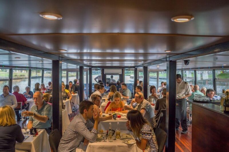 Melbourne: Spirit Of Melbourne Yarra River Lunch Cruise - The Food and Beverage Experience