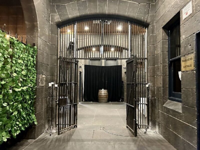 Melbourne: Spirits and Ales Haunted Pub Walking Tour - Exploring Melbourne’s Haunted Pubs and Laneways