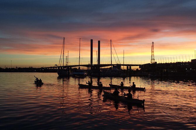Melbourne Sunset Kayaking Experience with Dinner - What Makes This Tour Stand Out?