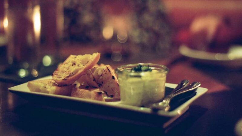 Melbourne: Talk & Tapas Tour with Cocktails - A Walk Through Melbourne’s Past and Present