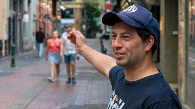 Melbourne: Talk & Tapas Tour with Cocktails - Who Should Book This Tour?