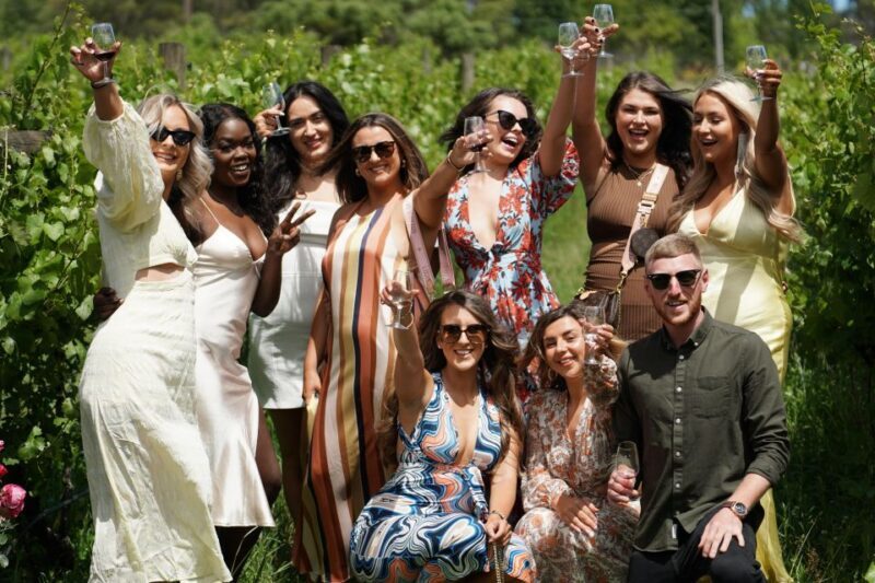 Melbourne: Yarra Valley Wine, Cider, Gin, Beer, & Choc Tour - Transport and Comfort