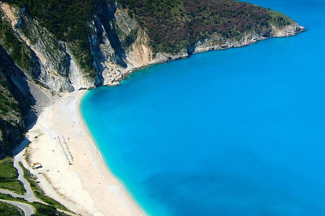 melissani-lake-drogarati-cave-myrtos-photo-stop