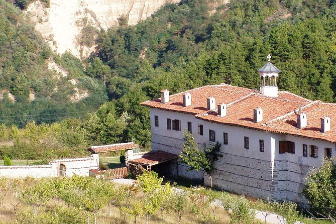 melnik-wine-tasting-tour-from-sofia