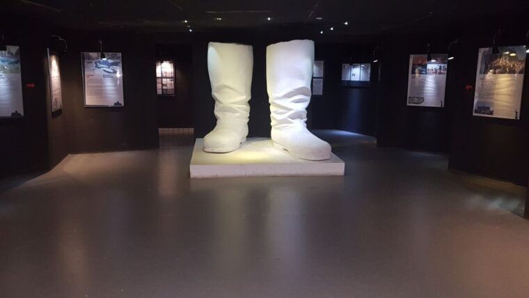 memento-park-official-guided-tour-with-entry-ticket