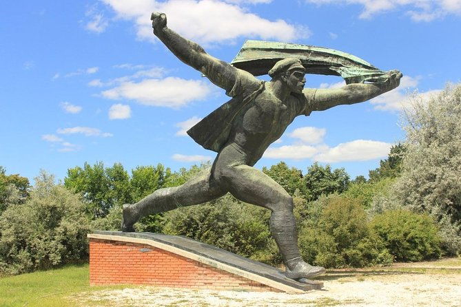 memento-park-visit-with-private-trabant-transfer