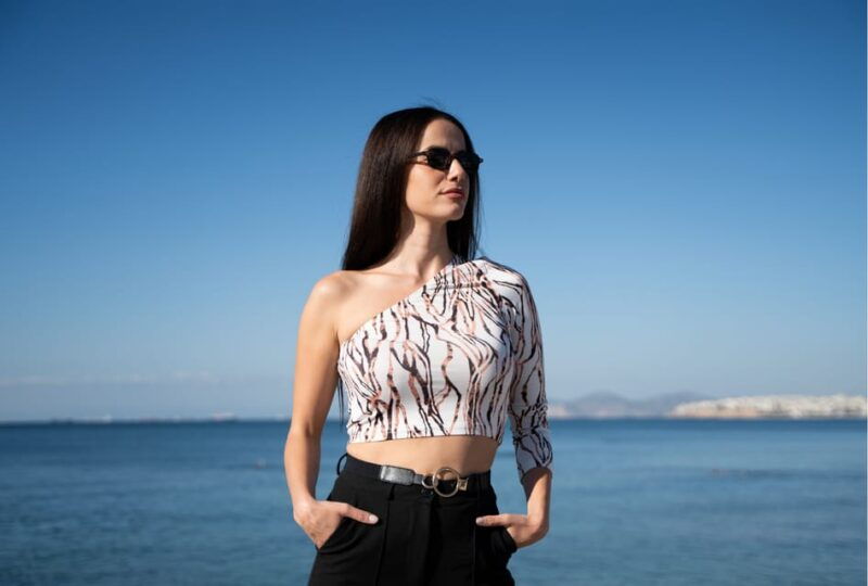 memories-in-athens-acropolis-and-plaka-photoshoot