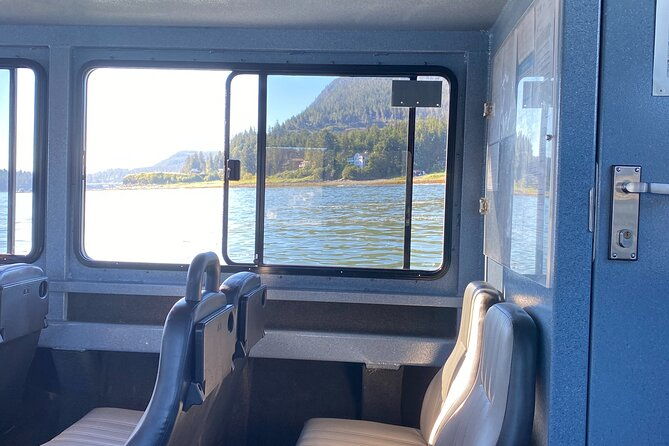 mendenhall-glacier-and-whale-watching-tour