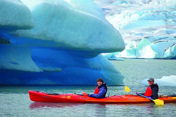 mendenhall-lake-kayak-tour