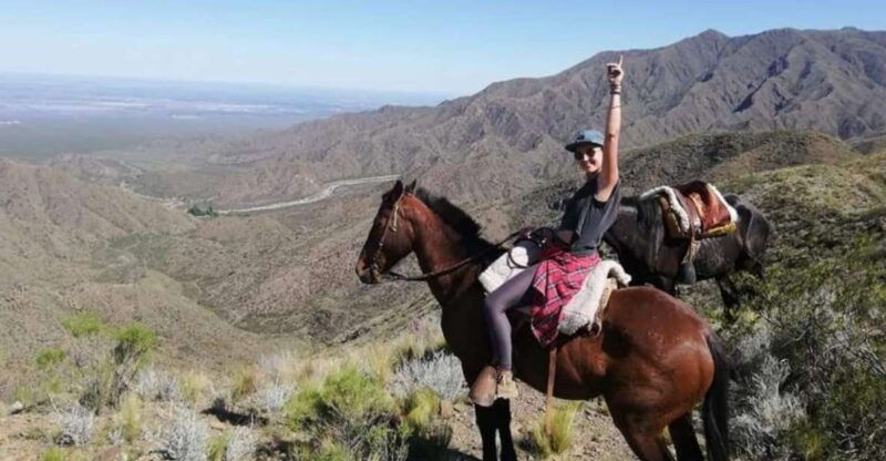 mendoza-sunset-horse-back-riding-in-the-mountains-and-bbq