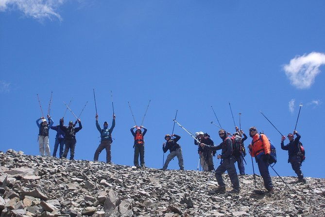 mendoza-trekking-tour-in-the-cordon-del-plata-with-argentine-asado-lunch
