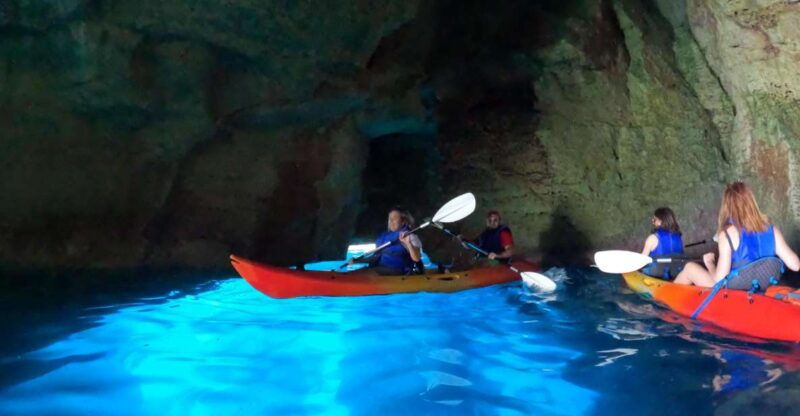 menorca-kayak-cave-route-photo-session