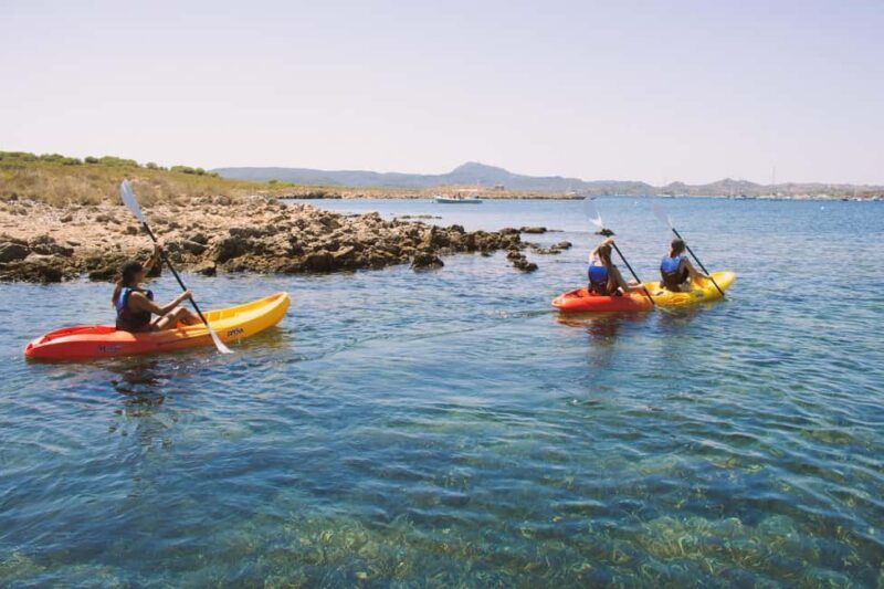 Menorca: Kayak rental in Fornells - FAQs