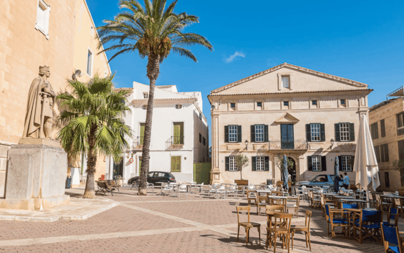 menorca-mahon-guided-walking-tour-with-history-tastings-2