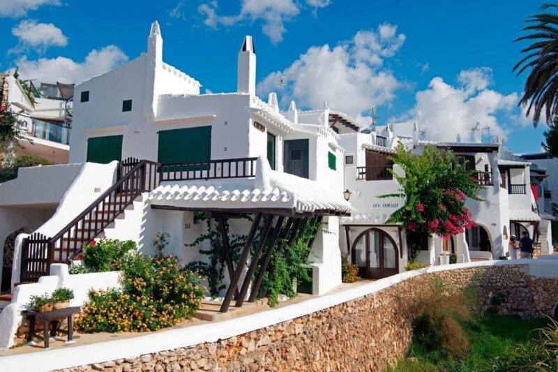 menorca-minibus-tour-with-wine-and-cheese-tasting