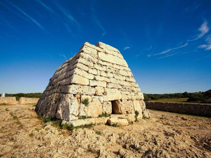 menorca-naveta-des-tudons-burial-monument-ticket-entrance