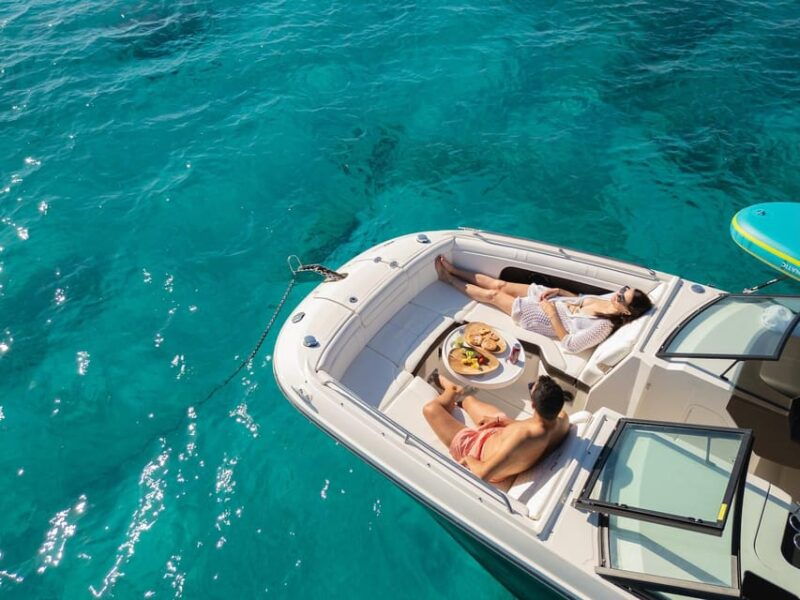 menorca-private-boat-charter-all-inclusive-half-day