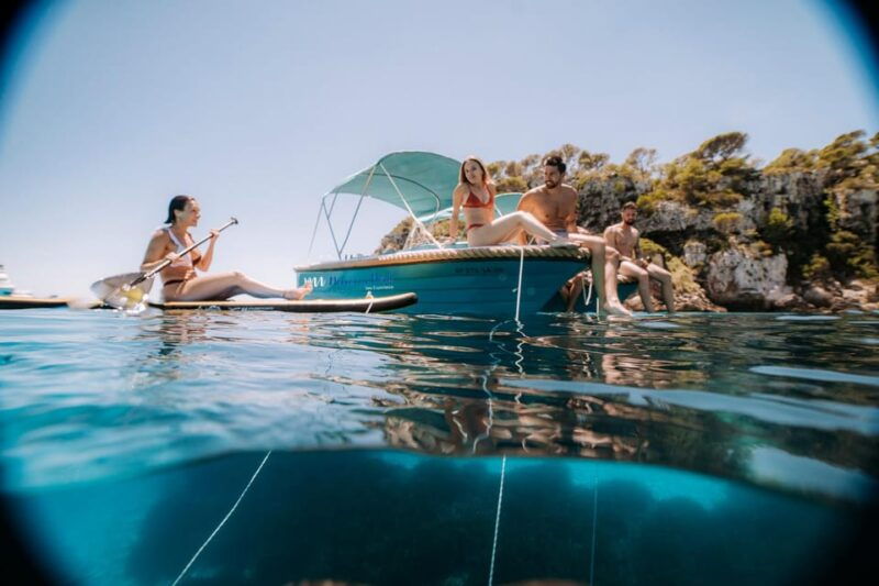 menorca-private-boat-rental-with-no-obligatory-licence