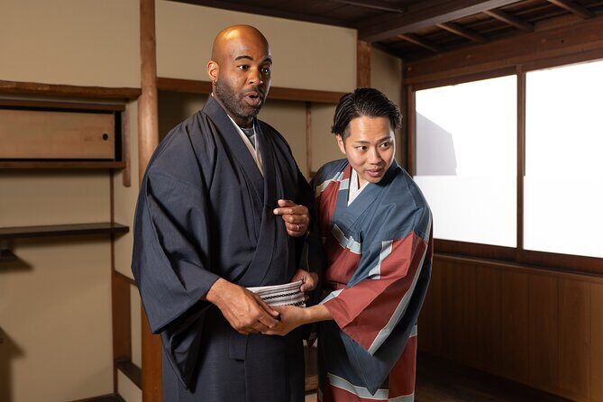 Men's Kimono Lesson and Shopping in Kyoto - Mens Kimono Lesson and Shopping in Kyoto: An Authentic Cultural Experience