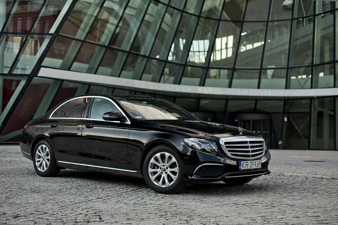 mercedes-e-class-black-cab-krakow