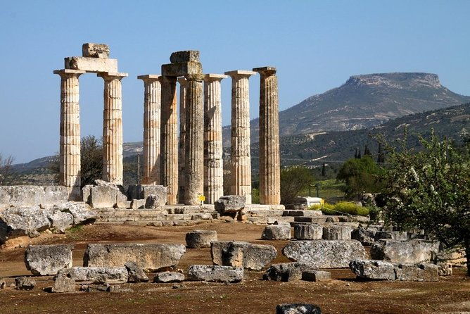 mercedes-private-tour-corinth-canal-ancient-nemea-wine-tasting