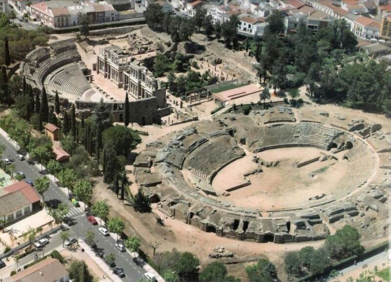 merida-roman-theater-and-amphitheater-guided-tour