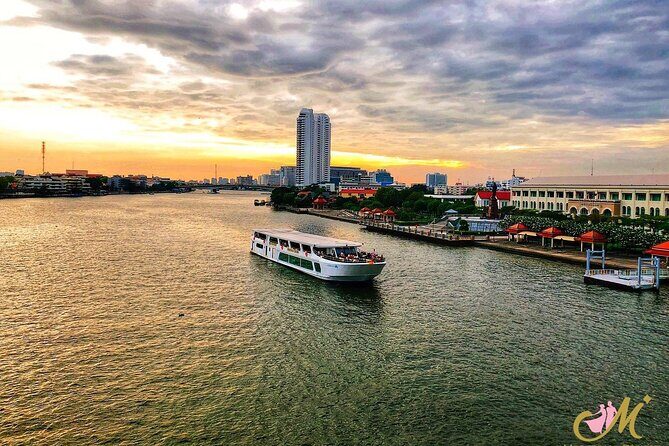 Meridian Sunset Dinner Cruise - Floating Paradise From ICONSIAM Bangkok - Dining Experience: A Multicultural Buffet