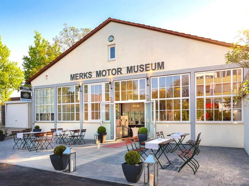 Merks Motor Museum: Private Tour Vintage Car Museum - Exploring the Merks Motor Museum
