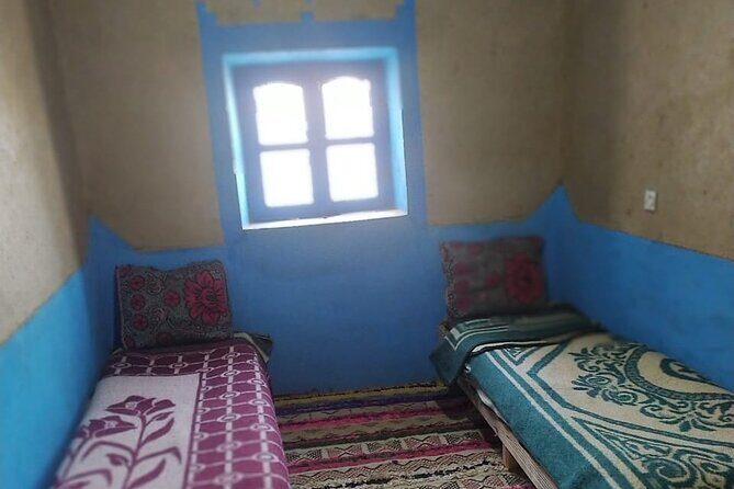 Merzouga Camel Ride & Maktub Overnight Desert Activities - Food & Beverage Highlights