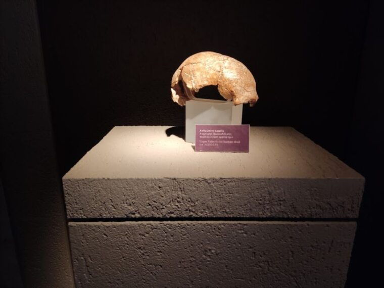 meteora-and-neanderthal-cave-morning-tour