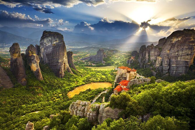 Meteora daytrip private tour for groups from Athens - The Journey Begins: Pickup and Travel