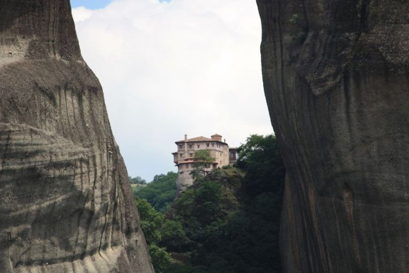 meteora-easy-hiking-adventure
