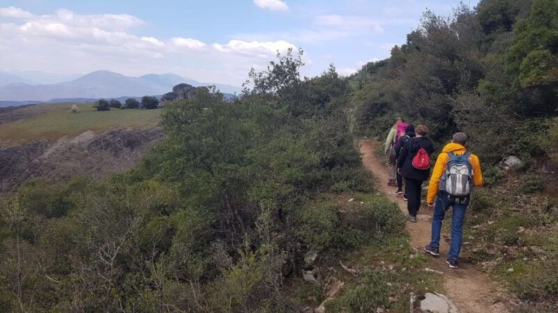 meteora-easy-hiking-adventure