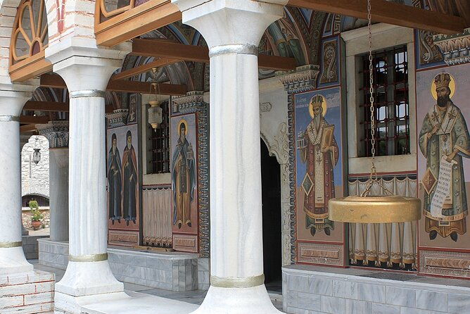 meteora-full-day-trip-with-guide-on-luxury-bus-from-athens