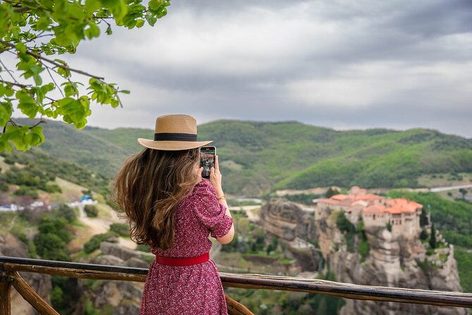meteora-half-day-tour-with-a-local-photographer