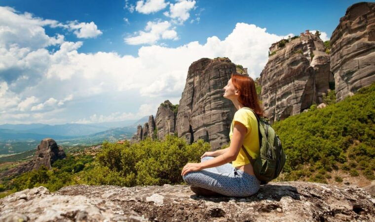 meteora-hiking-tour-with-local-guide-and-monastery-visit-3