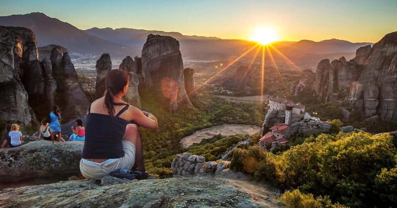 Meteora: Majestic Sunset Tour & Monasteries with Local Guide - Transport and Group Size