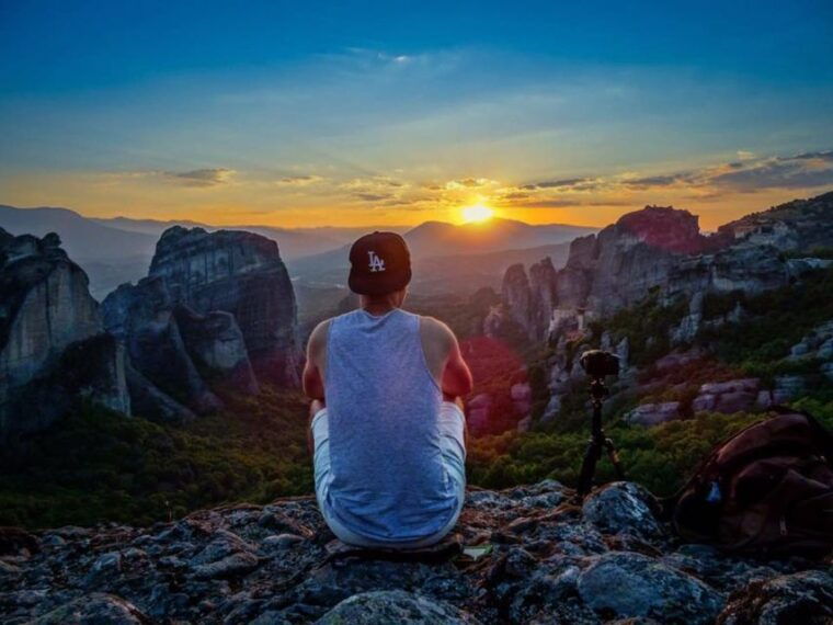 meteora-majestic-sunset-tour-monasteries-with-local-guide