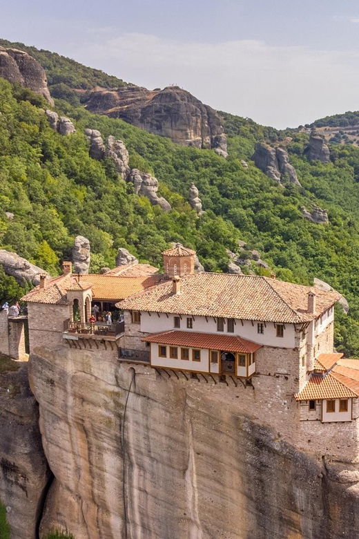 meteora-monasteries-byzantine-walks-from-halkidiki