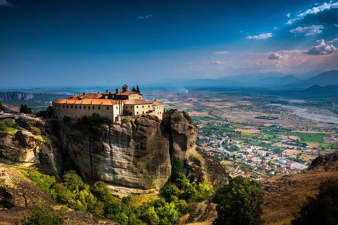 meteora-monasteries-private-daytrip-from-athens