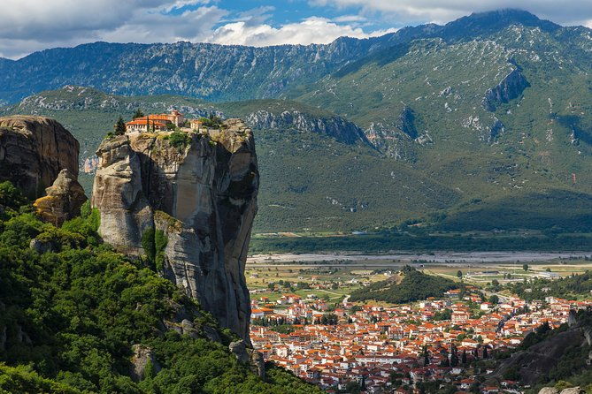 meteora-monasteries-private-daytrip-from-athens