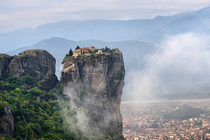 Meteora: Monasteries Tour with Lunch and Athens Tranfer Option - Final Thoughts: Who Is This Tour For?
