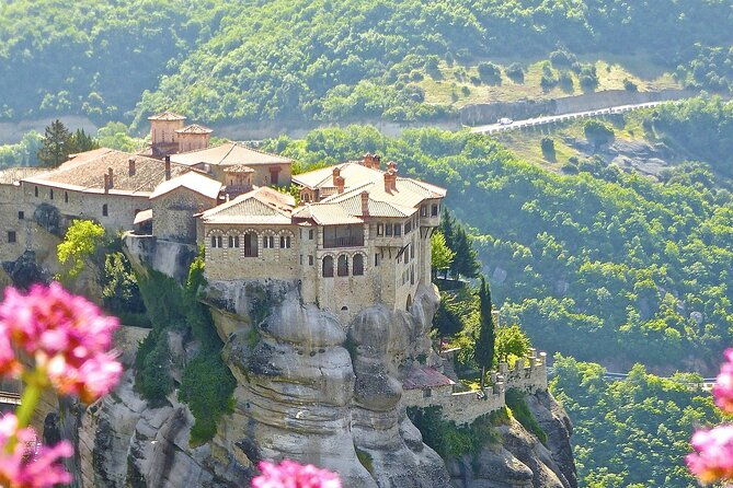 meteora-private-day-trip-from-athens-unesco-world-heritage-3