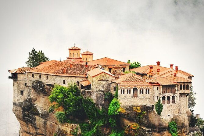 meteora-private-day-trip-from-athens-unesco-world-heritage